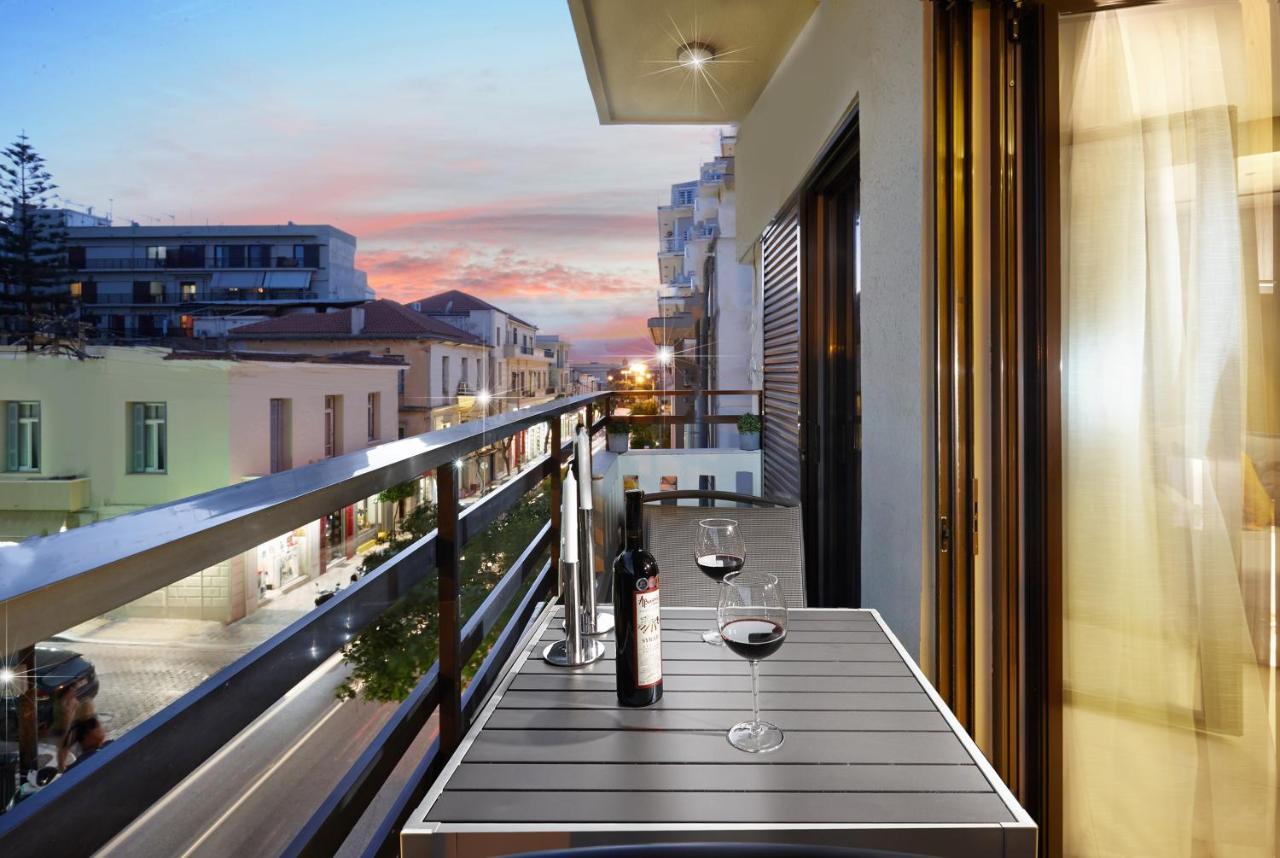 Armi Luxury Apartment In The Heart Of The City Ханья Экстерьер фото